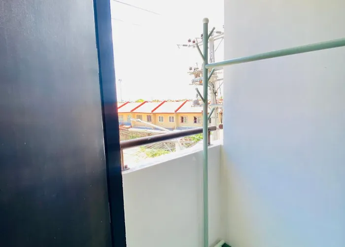 Plumera Near Airport Malls & Schools With Elevator *